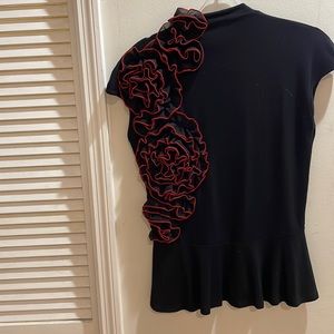 Gracia black and red ruffle top